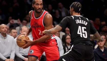 祖巴茨21+12哈登17+6 小卡31分快船送篮网6连败